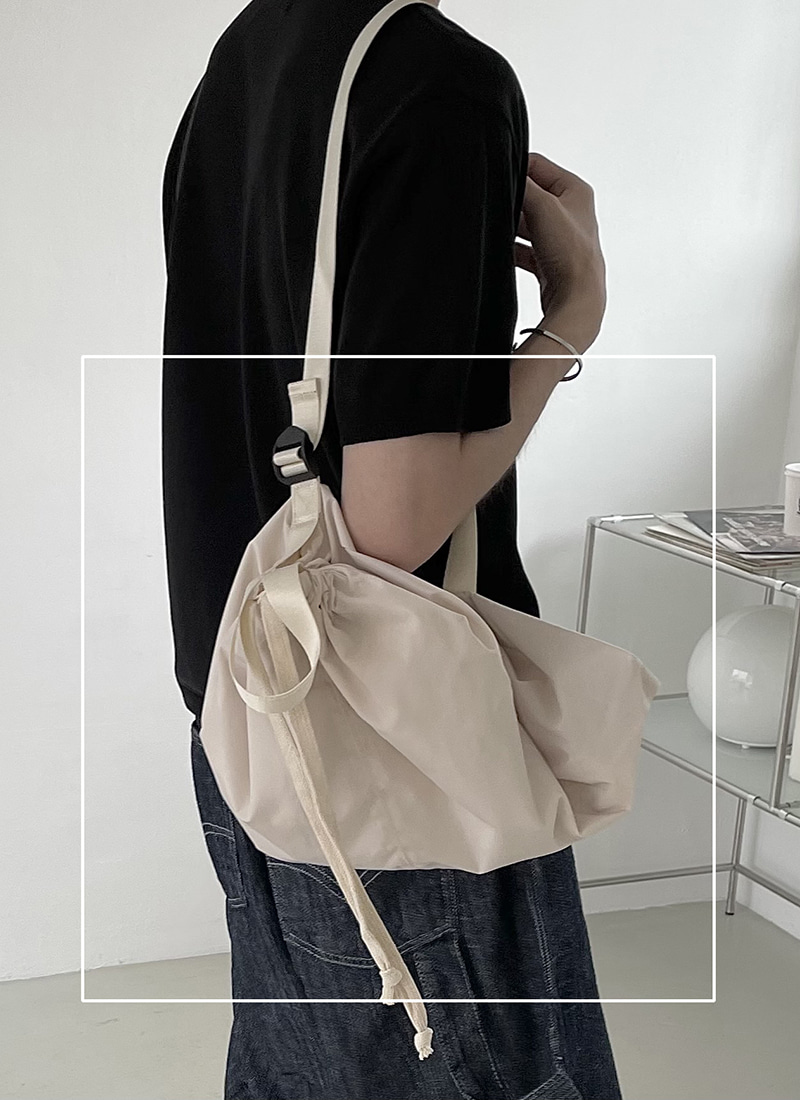 One strap sling bag - 데일리 메신저백 백팩 크로스백 슬링백 가방