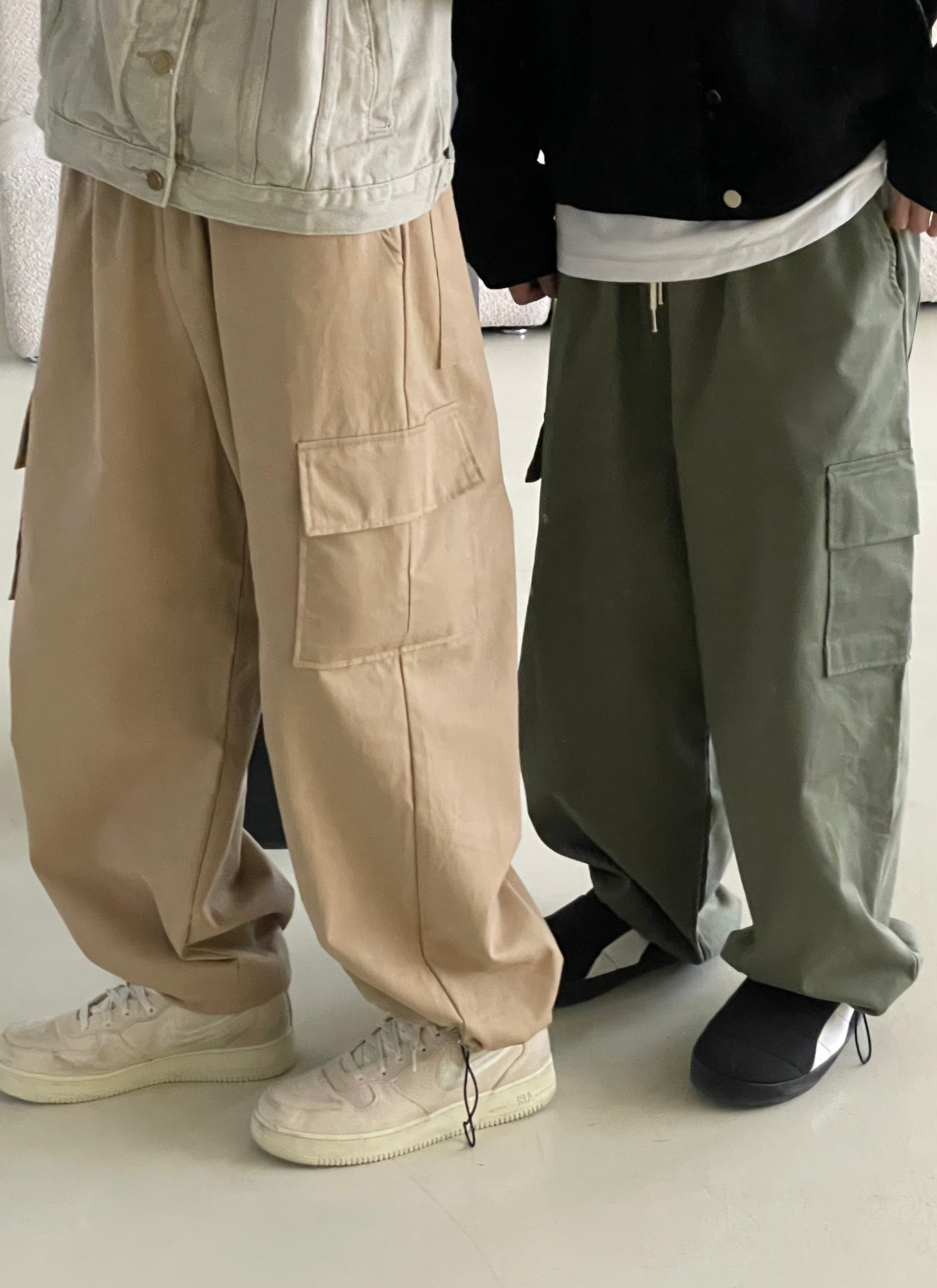 Cent】Over wide corduroy banding pants
